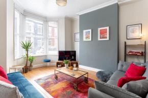 Air Host and Stay - Watford house beautiful period house sleeps 5